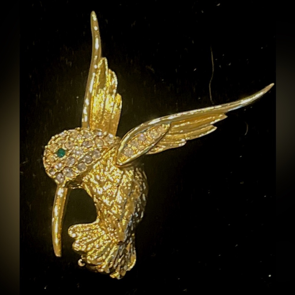 Gold Tone Hummingbird Brooch with Rhinestones